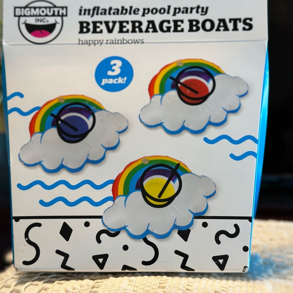 Inflatable Pool Party Beverage Holders. Set of 3 NWT